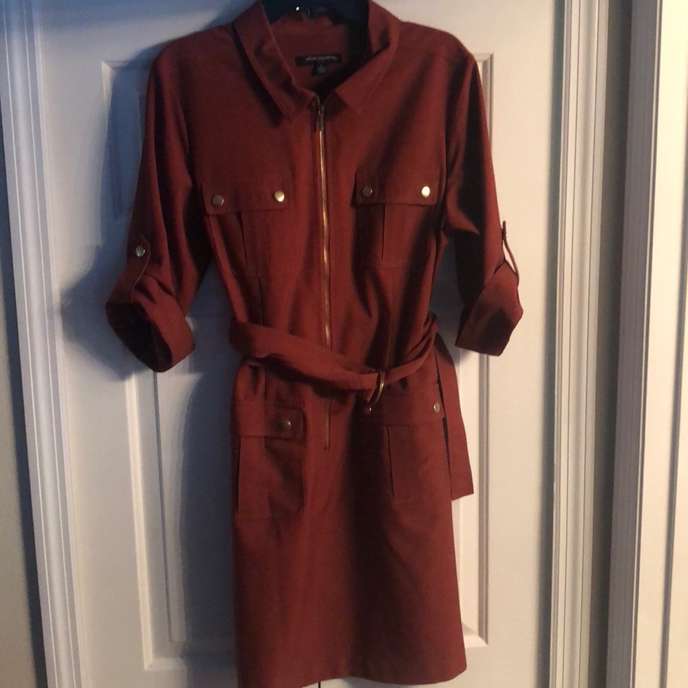 Sharagano zip up dress with pockets